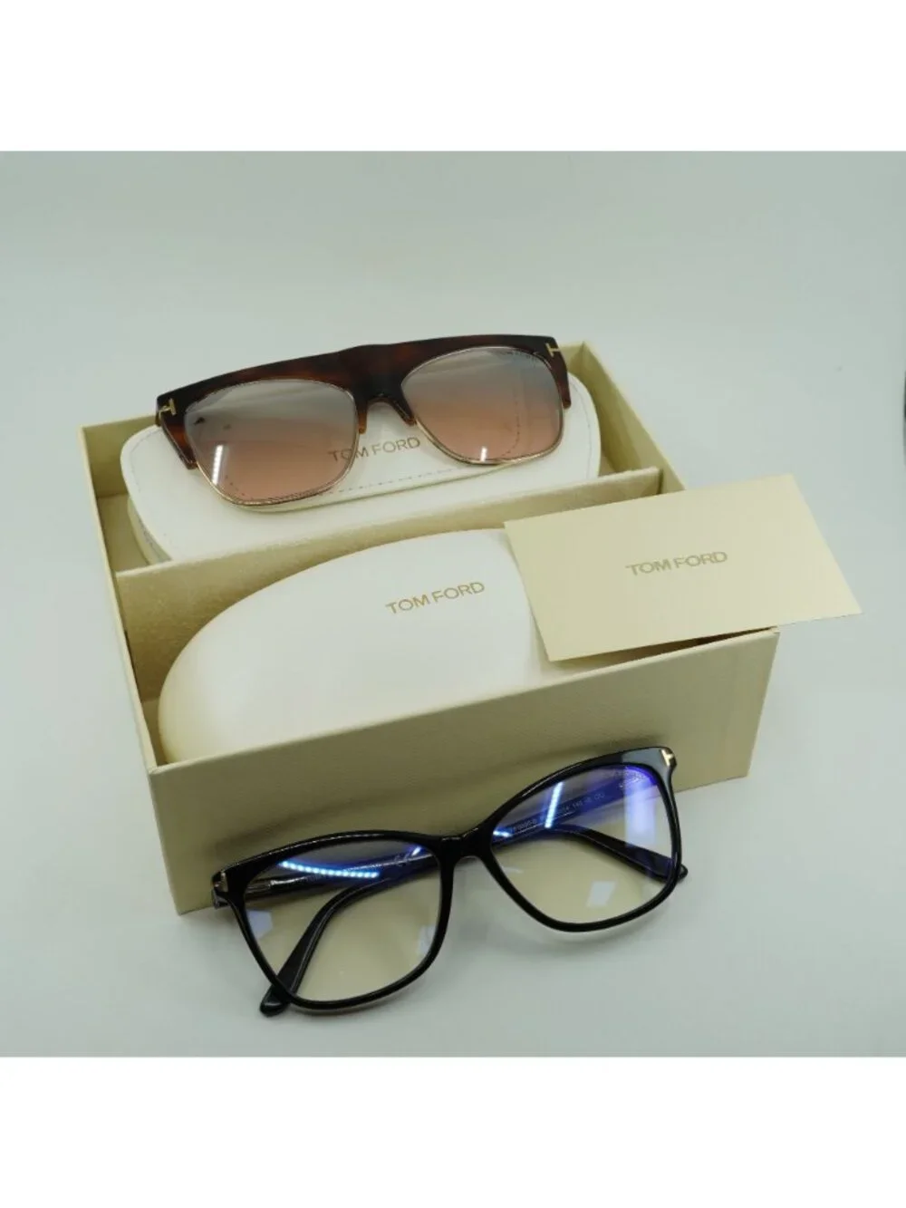 Tom Ford FT5690-B 001 Eyeglasses Black 55mm Cat Eye Frame, Clip-On Havana